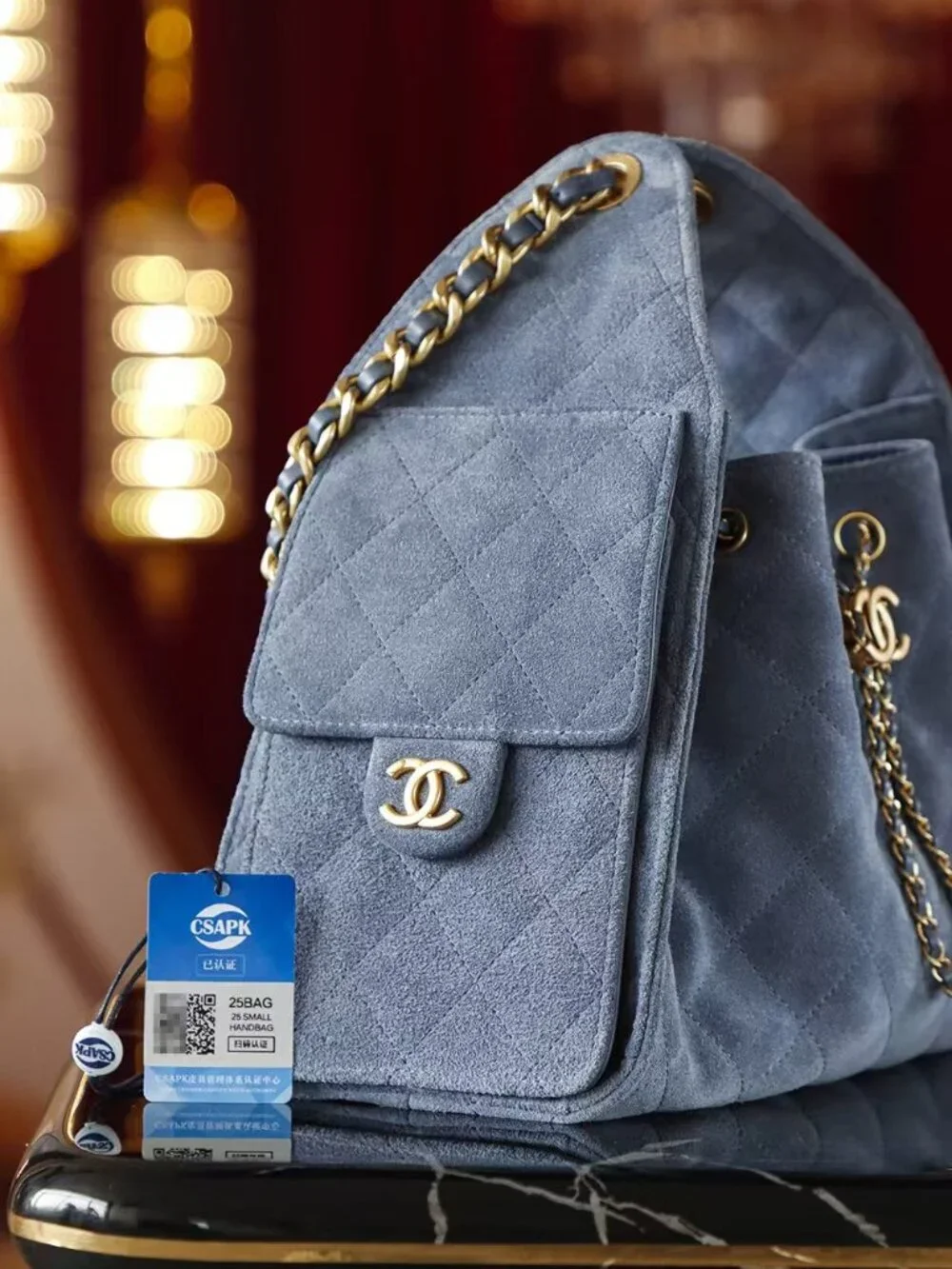 Classic Chanel Bag: A Stylish and Versatile Choice for Elegance